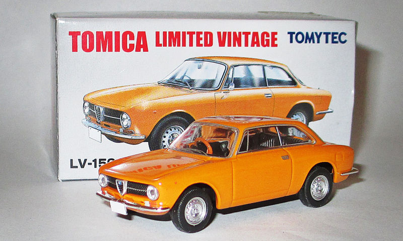 Illustration for article titled Spaghetti Saturday: Alfa Romeo Giulia GT - Tomica vs Kyosho Grudge Match